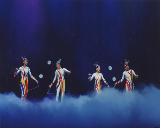 diabolo-the-stage-dance diabolo-the-stage-dance