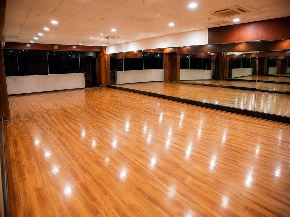 Multi-use studio rental in Chennai near Anna Salai